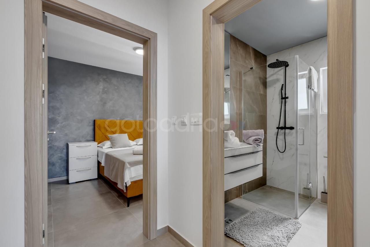 Luxury Seaview Apt Luki - Free Parking Makarska Eksteriør bilde